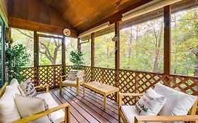 Pet-Friendly Sevierville Rental With Private Hot Tub